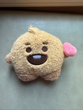 Brand New BT21 SHOOKY Heart Tatton Standing Doll
